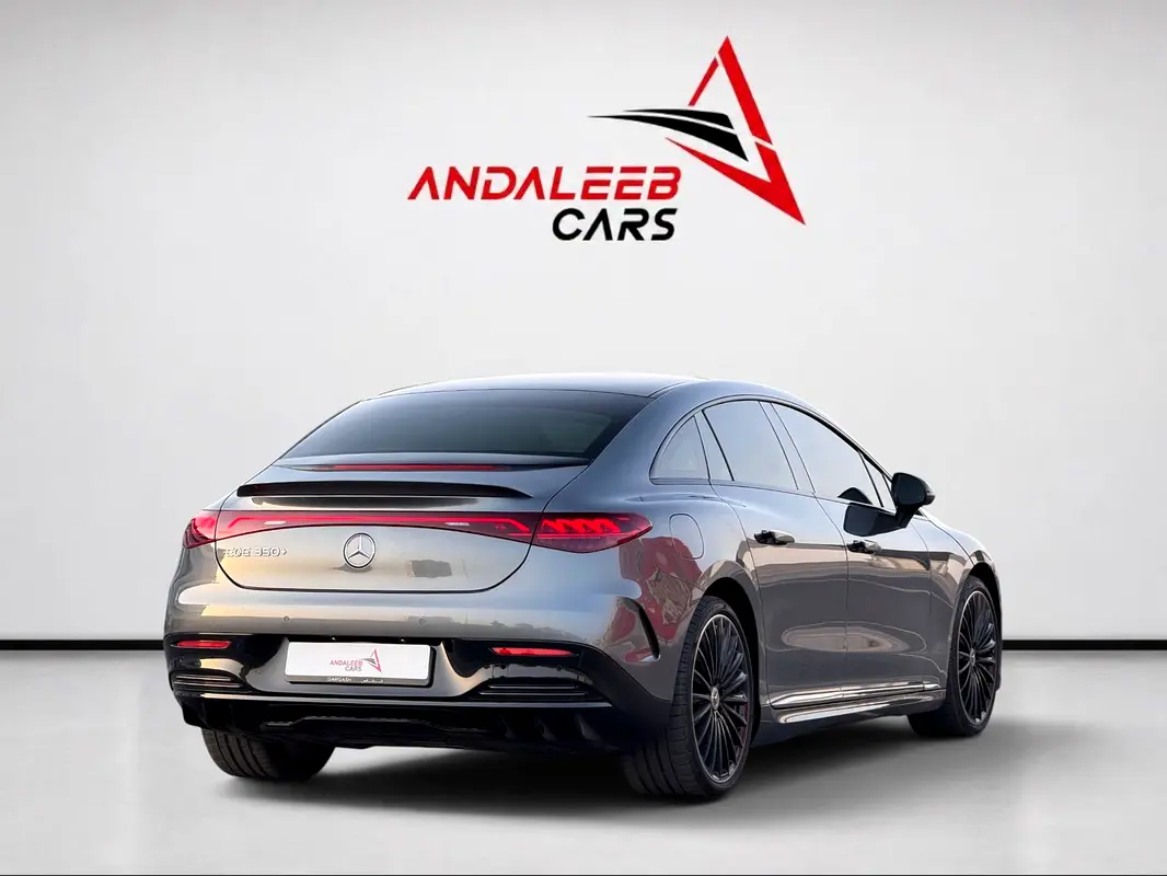 Mercedes-Benz EQE 2024