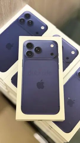 iPhone 17 pro max 256 blue