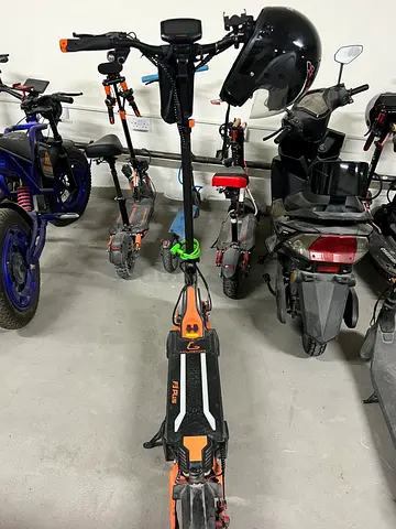 Kugoo f3 plus Electric Scooter - Good Condition, Ready to Ride