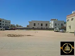 Residential and commercial plot on the corner of two streets, behind Nesto (G+1); prime location; fr