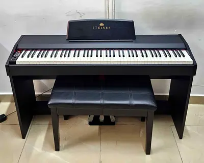 The Steiner DP-400 B (Black) is a popular, full-size 88-key digital piano designed for beginner
