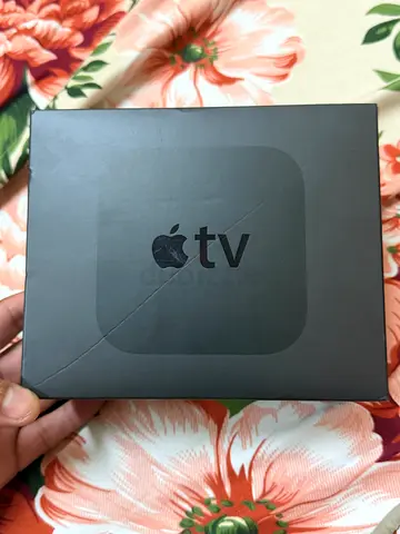 Apple TV box 32 gb