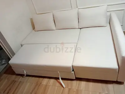 Comfortable 3-Seater Sofa Bed in Cream Fabric