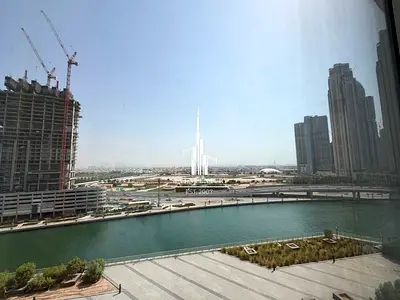 Spacious Office | Canal View | Close to Metro