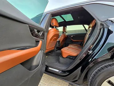 صورة 9 لـ 2023 AUDI Q8