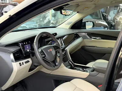 2020 Cadillac XT6 — фото 9