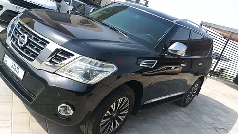 Nissan Patrol SE Platinum 2017 GCC Specs well-maintained