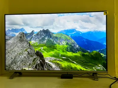 43-inch toshibha Smart TV - Good Working Condition