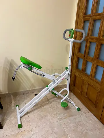 Sunny Health & Fitness Row-N-Ride Squat Assist Trainer - Green (Used)