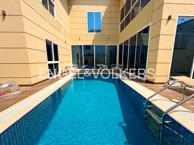 Custom Built | Fully Furnished | Vacant | Modern