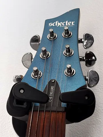 Schecter C-6 Deluxe electric guitar - excellent condition
