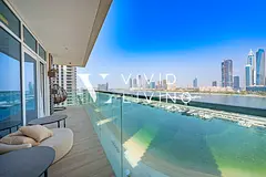 Vacant | Upgraded | Marina Skyline View