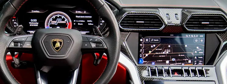 2019 Lamborghini URUS 缩略图 7
