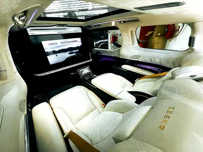 2024 Zeekr 009 照片 12