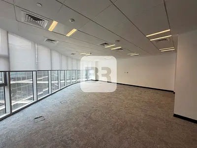 Brand New | Open space | Near metro