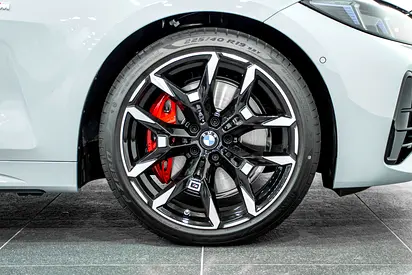2027 BMW 4-SERIES — миниатюра 4