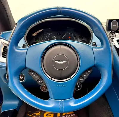 صورة 8 لـ 2015 Aston Martin VANQUISH