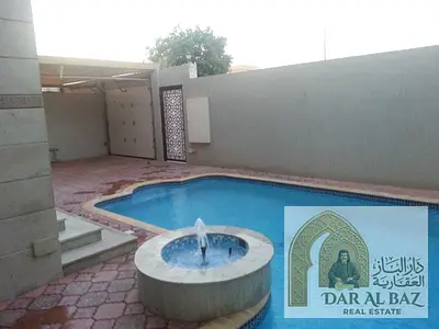 فيلا 6 غرف بالعزرة بالشارقة | مسبح خاص | حوش | باركينج | غرفة خادمة | مطبخ مجهز بجميع الاجهزة الكهربائية | صالتين | مجلس