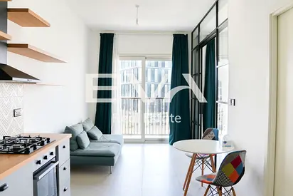 FURNISHED | LAVISH LIVING | VACANT