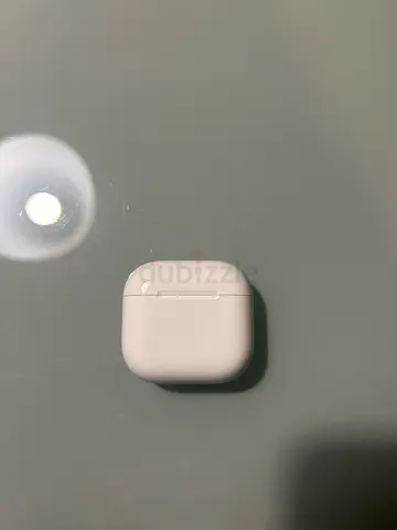 Apple AirPods 4 ANC with Charging Case