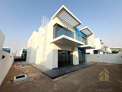 Luxury Villa | Various Options | Spacious Layout