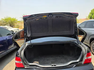 صورة 9 لـ 2005 Lexus LS-SERIES