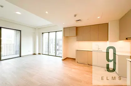 First Row Beach | Corner Unit | Bright Living Area