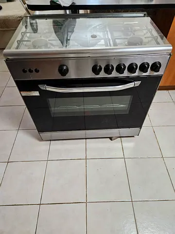 Super General 5 Burner Cooking Range