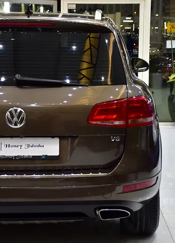 2015 Volkswagen TOUAREG — миниатюра 9
