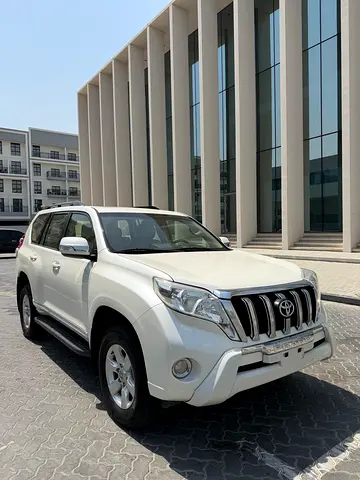 Toyota Prado VXR 2015 GCC Specs - Excellent Condition