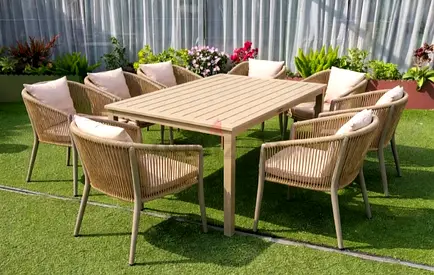 Outdoor 8-Seater Rattan Dining Set with Cushions - brand new
