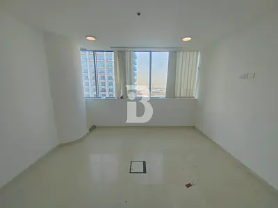 Vacant | Fitted office | Lesser traffic