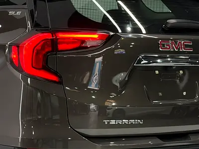 2020 GMC TERRAIN 缩略图 3