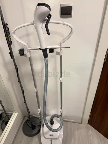 Standing Garment Steamer in Good Working Condition