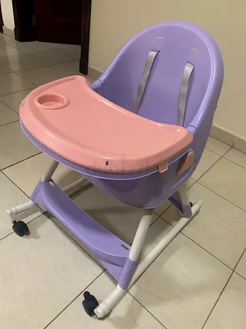 Baybee Baby High Chair for Kids with Adjustable Height and Footrest, convertable to rocking chair