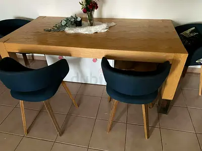 Dinning table