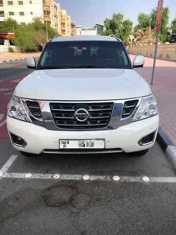 Nissan Patrol 2017 GCC Specs - Well Maintained SUV