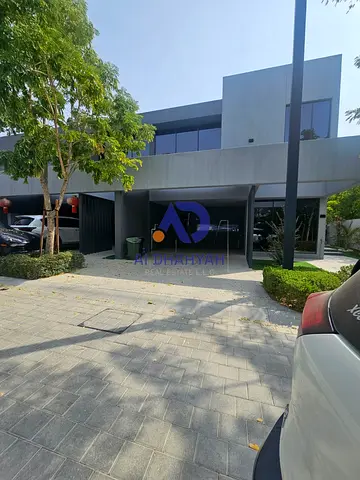 Super Distress Price | Luxury Villa-Style 4-Bedroom Townhouse | Kaya – Masaar 1 | Premium Corner Smart Home