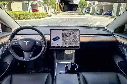 2021 Tesla MODEL 3 — фото 9