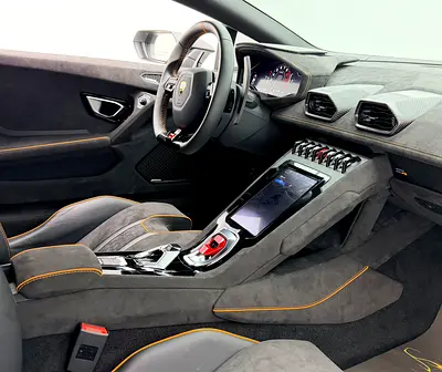 2023 Lamborghini HURACAN — миниатюра 9