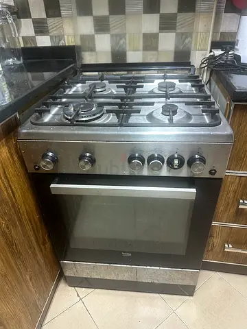 Beko Stainless Steel Freestanding Gas Range with Oven - Good Working Condition