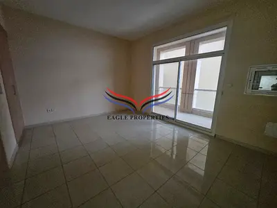 Bright Studio Apartment | Open Kitchen | Family Community