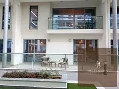 DUPLEX | DIRECT BEACH ACCESS I FURNISHED I VACANT