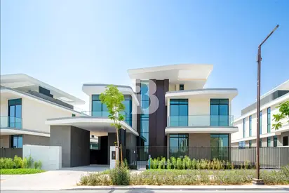 Prime location | Golf course view | Luxury