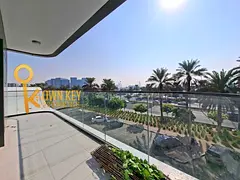 Creek View! Huge Size luxury 2BEDROOM Hall only For Family