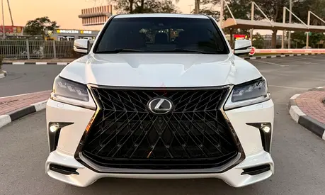Lexus LX 570 Black Edition 2019 | GCC Specs | Pristine Condition
