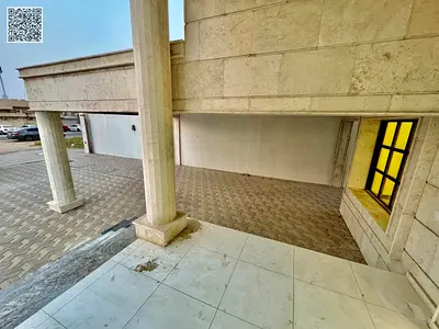 Muwaihut 2 , Ajman Commercial + residential villa 5000sqft 5 bedroom + maidroom Cash or bank financ