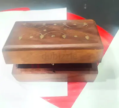 Small Vintage Wooden Inlay Trinket/Jewelry Box-6x5cm