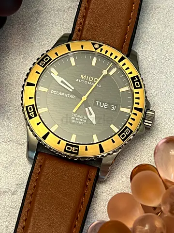 MIDO Ocean Star Captain IV Titanium Watch