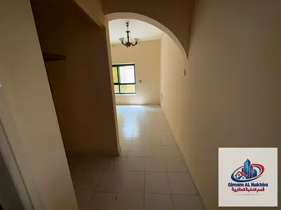 مطبخ منفصل - مساحة كبيرة - موقع خدمي قريب من الكورنيش - سعر مميز - تسهيلات بالدفع